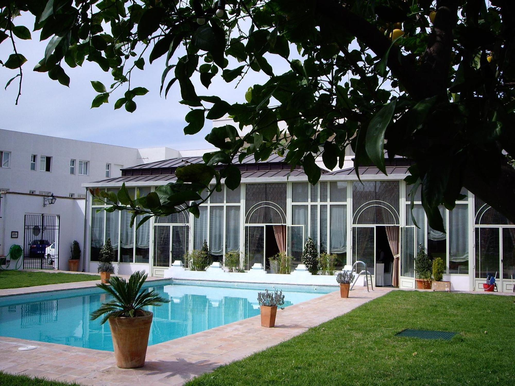 קורדובה Hotel Oasis מראה חיצוני תמונה